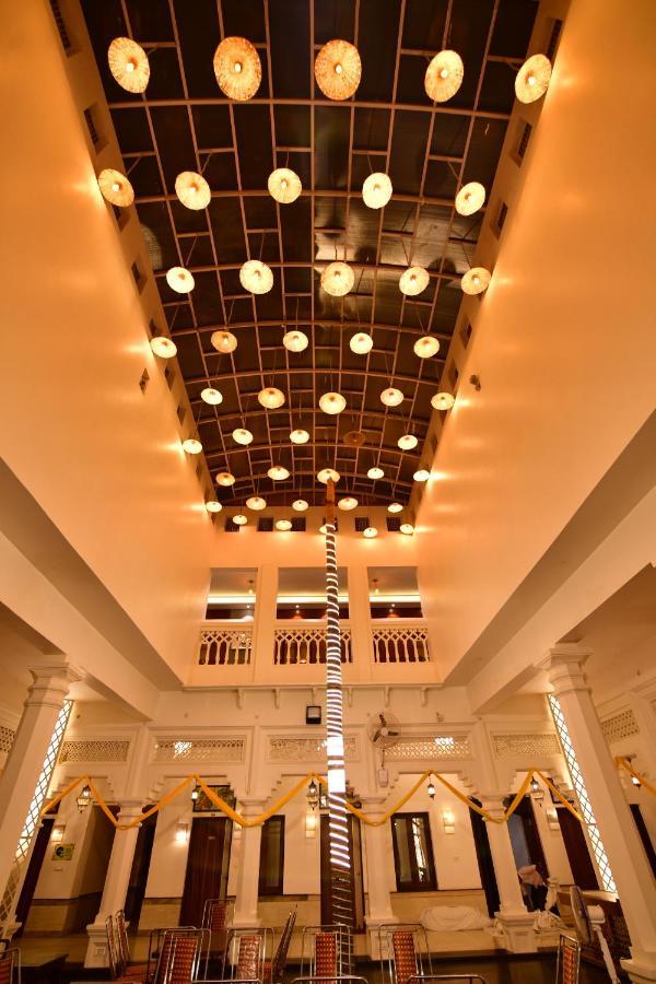 Kamay The Kohinoor Palace - A Heritage Hotel Faizābād Екстериор снимка