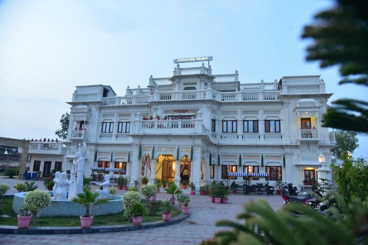 Kamay The Kohinoor Palace - A Heritage Hotel Faizābād Екстериор снимка
